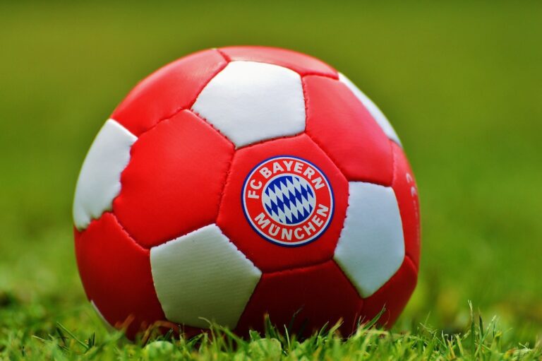 Tajemnice mistrzowskiej drużyny: kulisy sukcesu Bayernu Monachium w Lidze Mistrzów